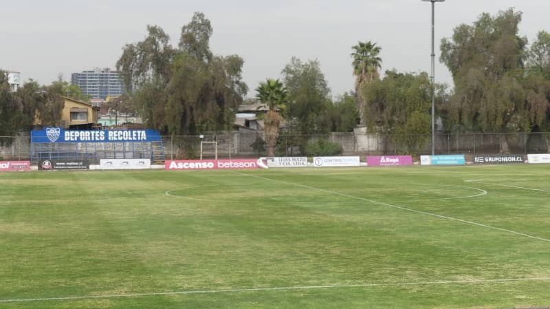 Estadio Leonel Sánchez Recoleta